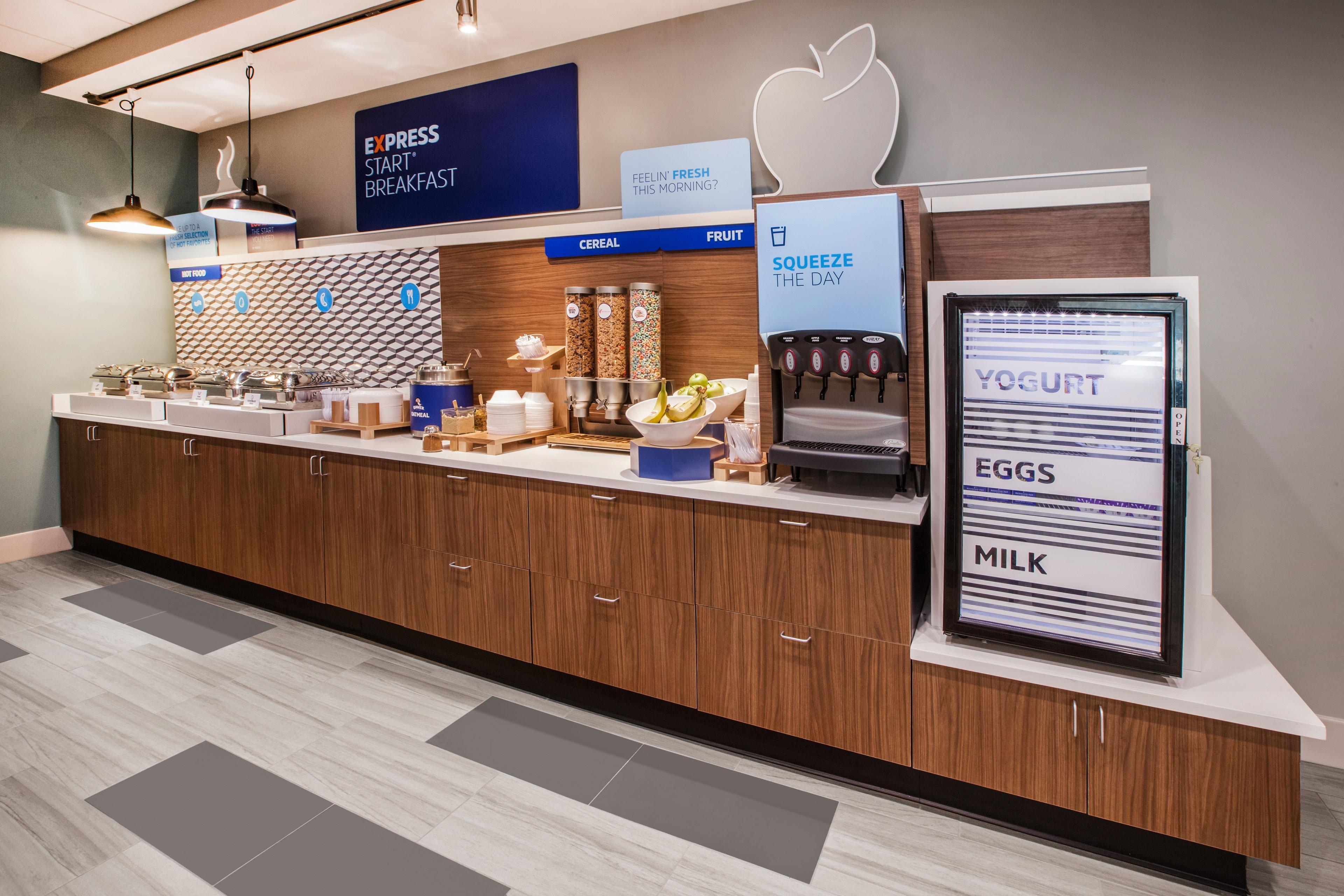 Holiday Inn Express Hotel & Suites Ventura Harbor By Ihg Екстериор снимка